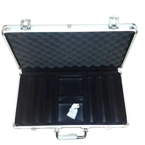 Aircraft Alloy Poker Chip Protection Case